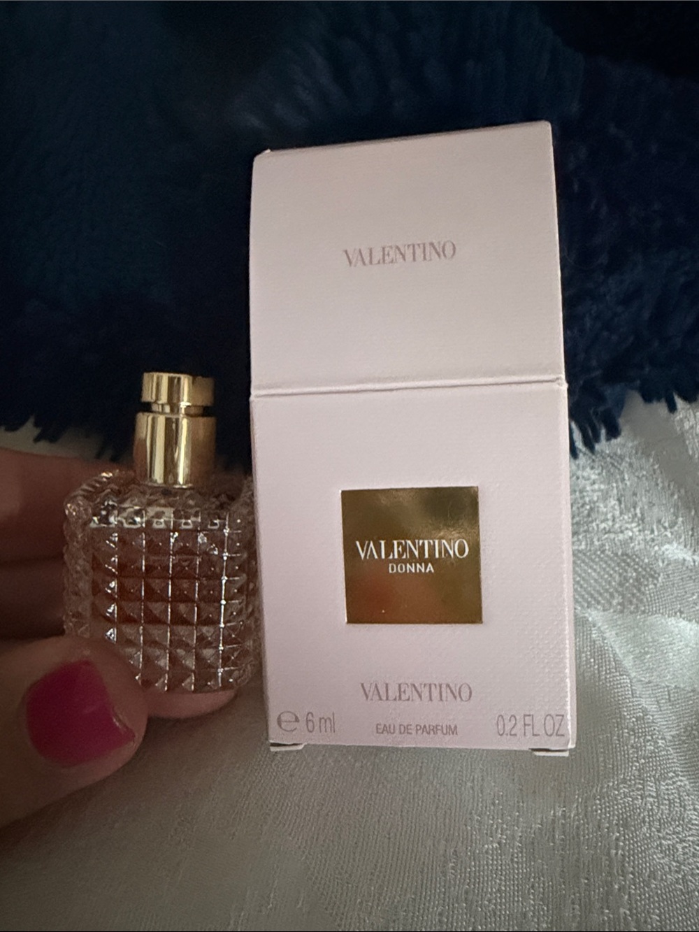 Valentino Donna perfume - discontinued scent
